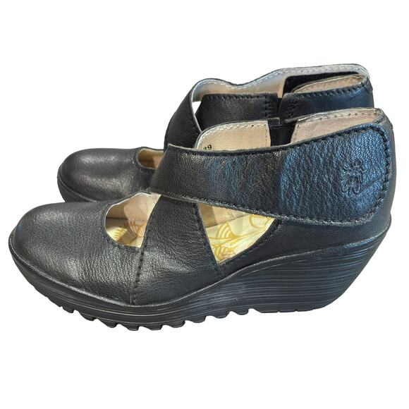 Fly London Black Leather Yogo Platform Criss Cross Wedges Women's Size 8-8.5 - Picture 10 of 12